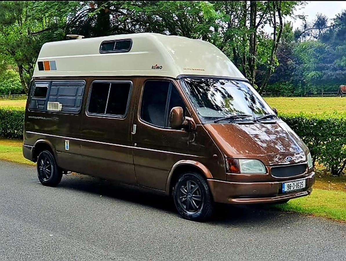 Retro Camper Hire Otel Dublin Dış mekan fotoğraf