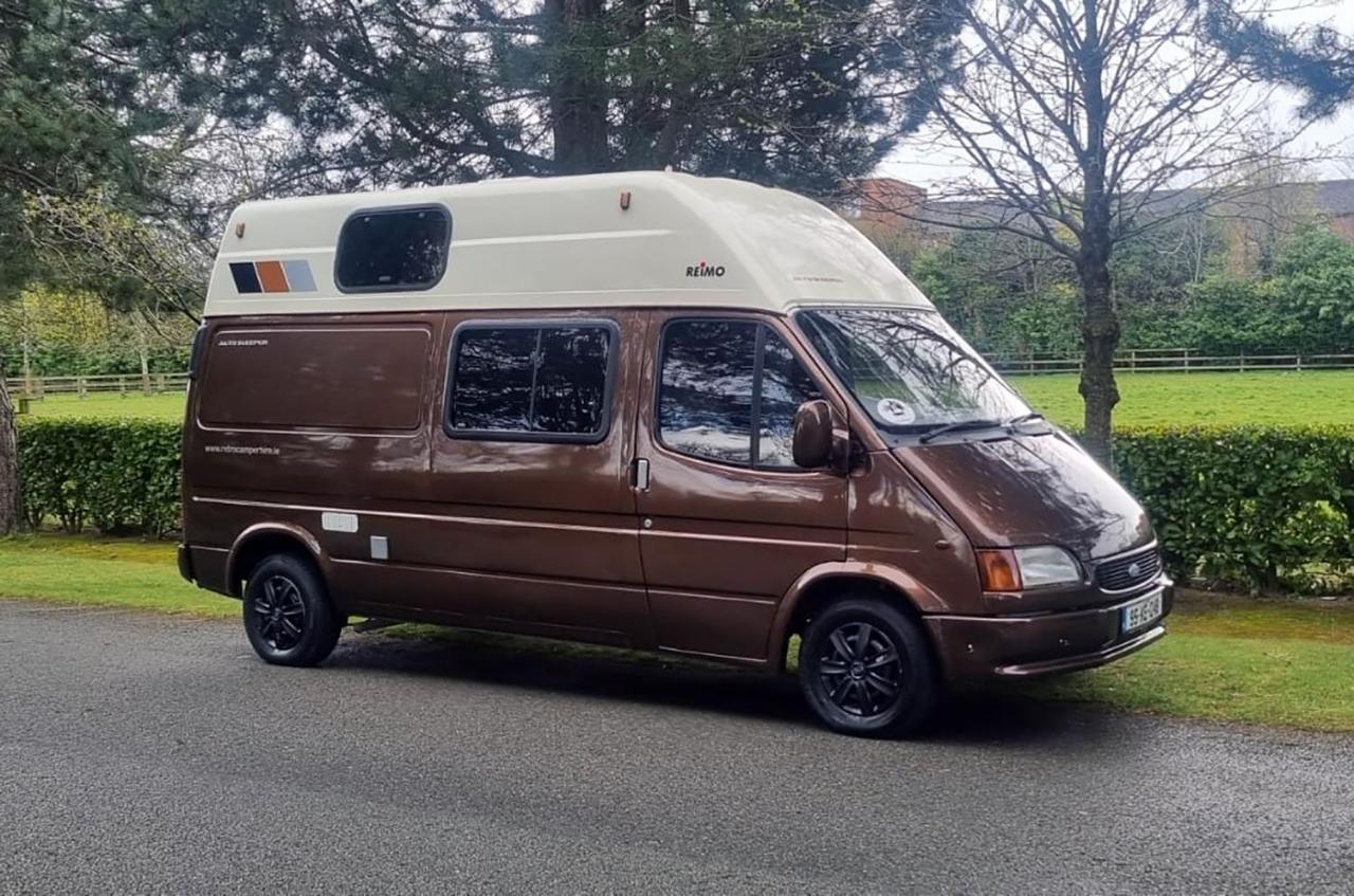 Retro Camper Hire Otel Dublin Dış mekan fotoğraf