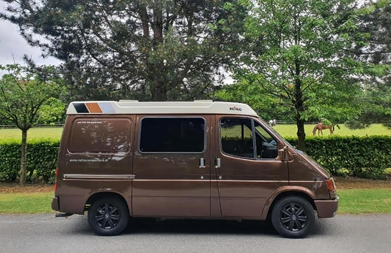 Retro Camper Hire Otel Dublin Dış mekan fotoğraf