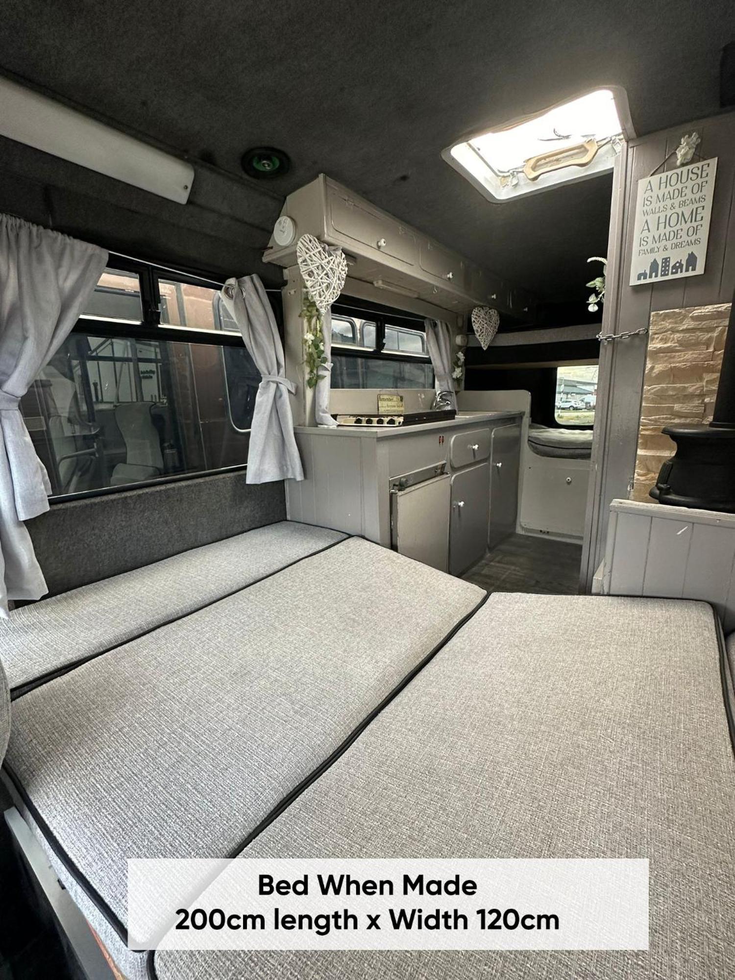 Retro Camper Hire Otel Dublin Dış mekan fotoğraf