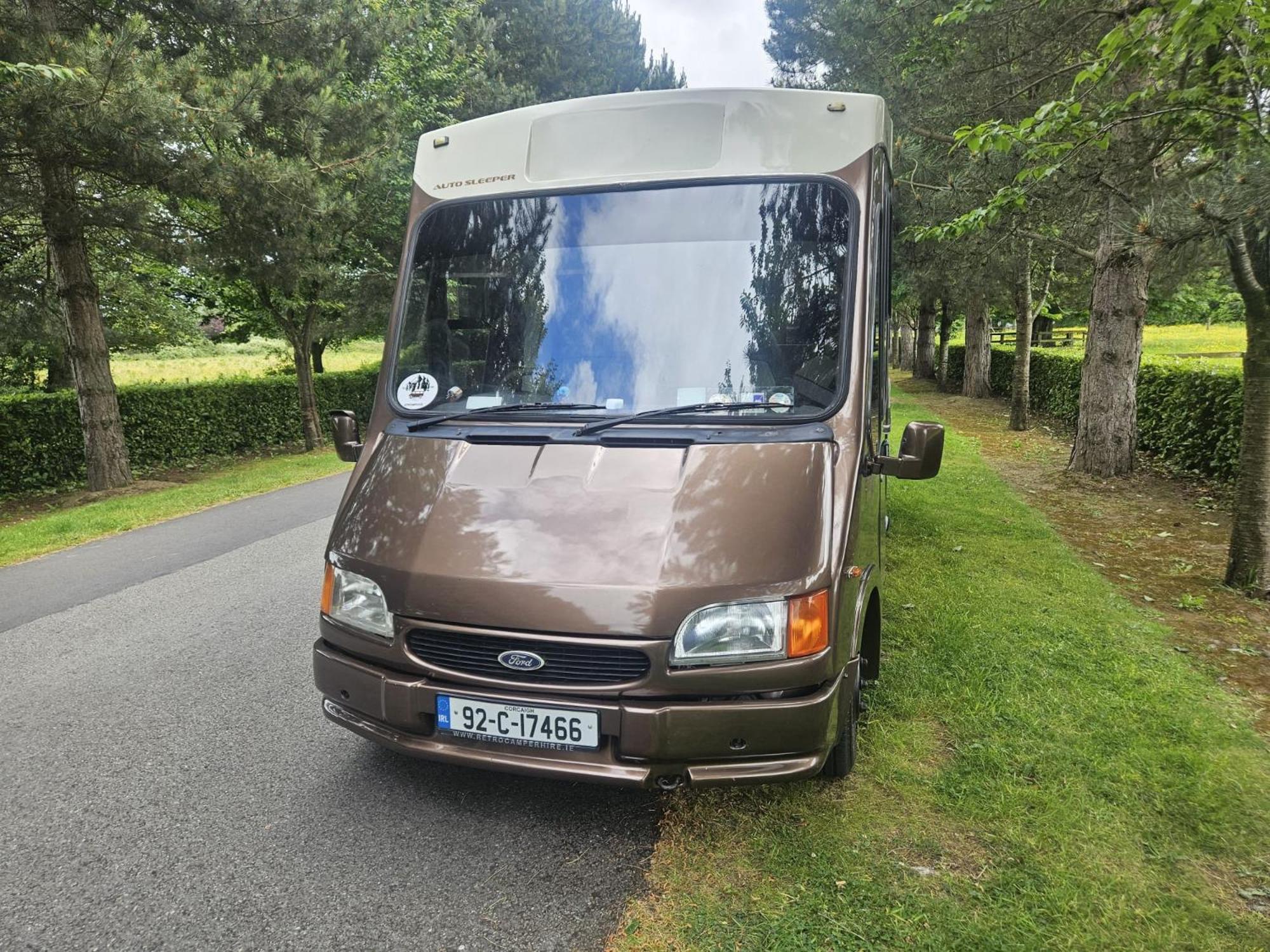 Retro Camper Hire Otel Dublin Dış mekan fotoğraf