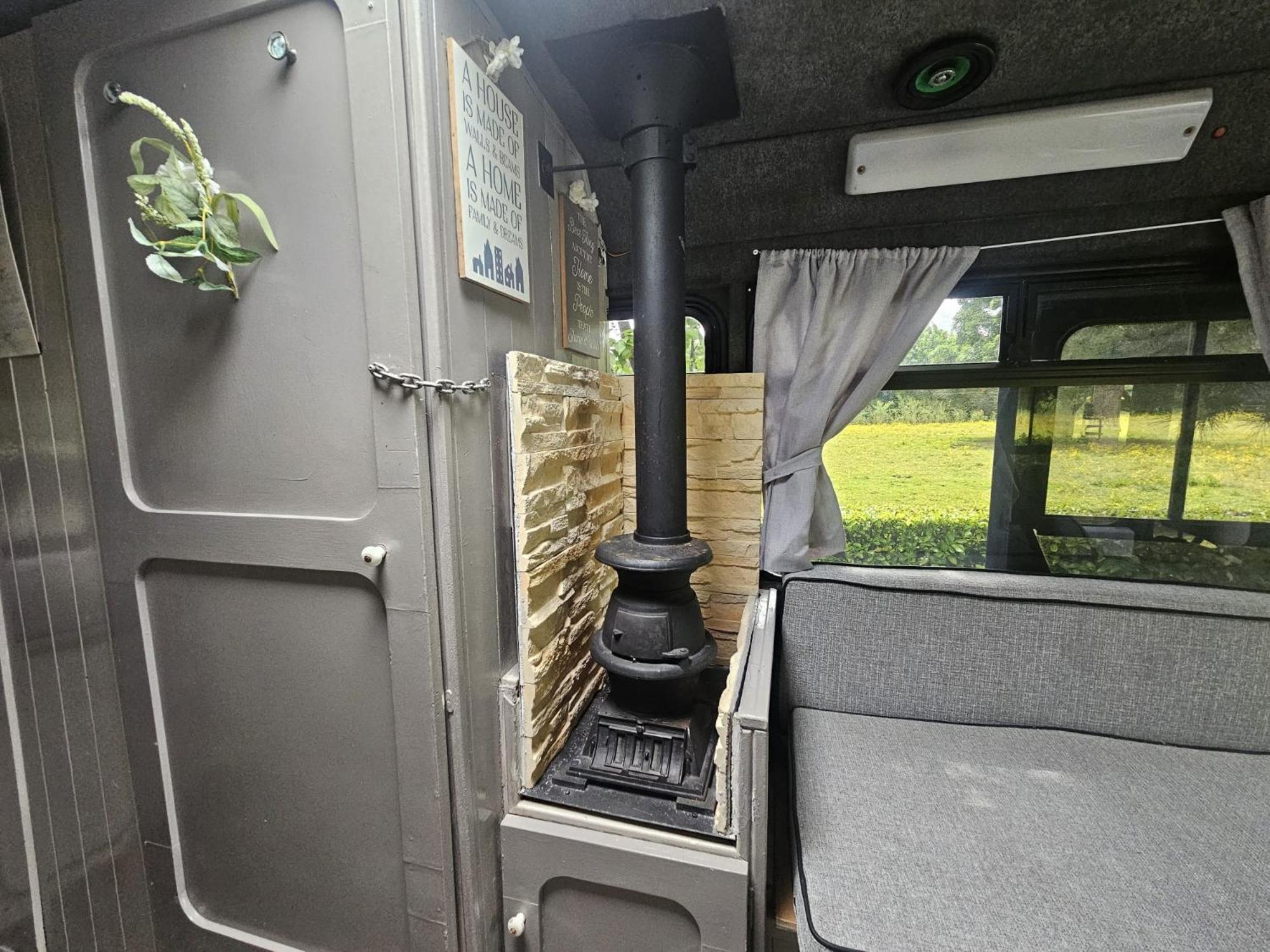 Retro Camper Hire Otel Dublin Dış mekan fotoğraf